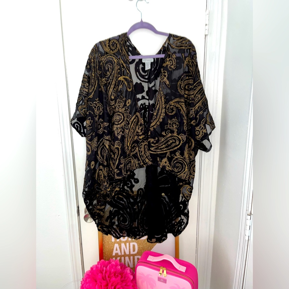 Elegant Black and Gold Paisley Women's Top